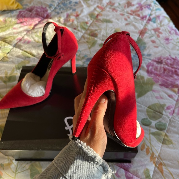 Alice and Olivia shoes - Picture 4 of 4